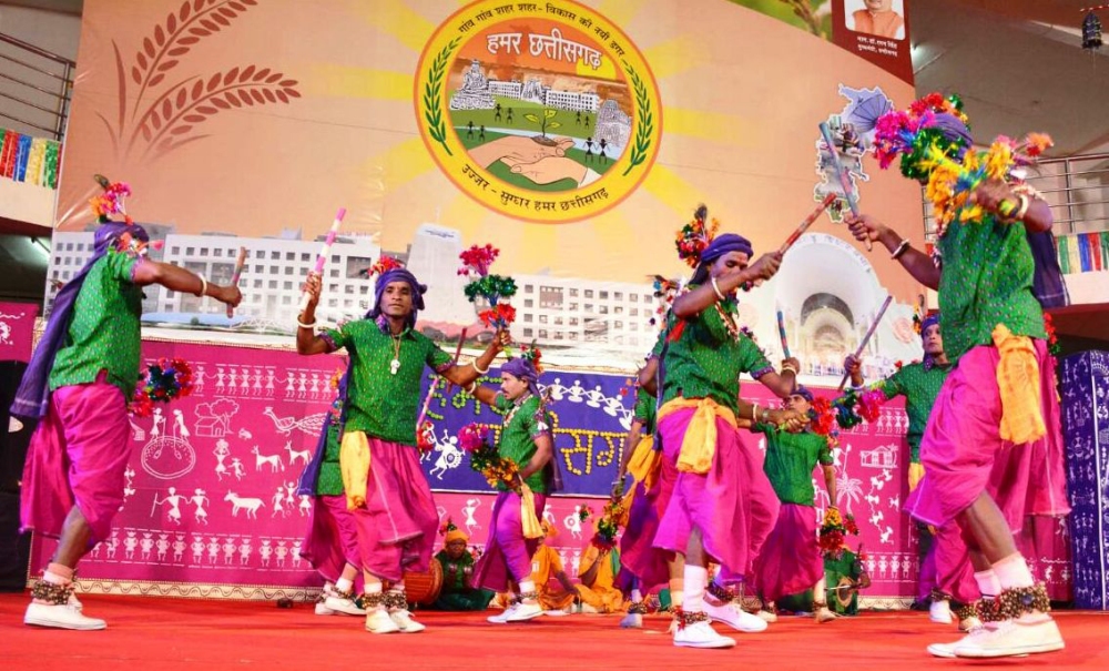 पंचायत प्रतिनिधियों ने लिया सांस्कृतिक कार्यक्रमों का आनंद