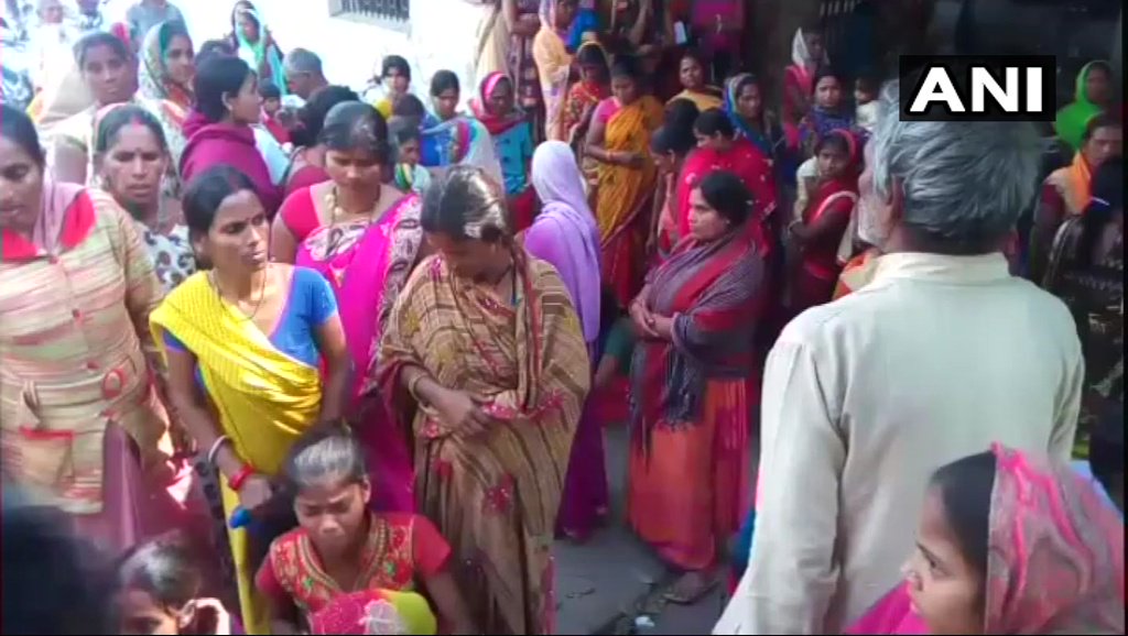 छुट्टी के बाद घर लौट रहे थे बच्चे, तभी स्कूल में घुसी बेलगाम बोलेरो, 9 की मौत