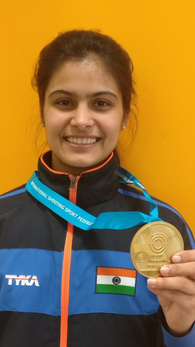 ग्यारहवीं की छात्रा मनु भाकर और महिला पहलवान नवजोत ने रचा इतिहास