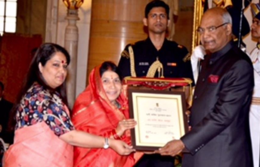 बेटी जिन्दाबाद बेकरी और सखी वन स्टॉप सेन्टर को मिला राष्ट्रपति के हाथों राष्ट्रीय पुरस्कार