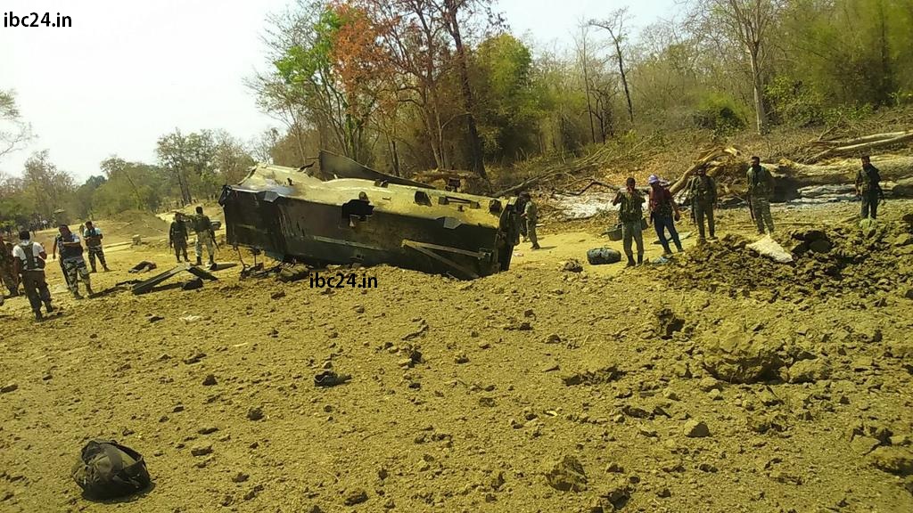 छत्तीसगढ़ के सुकमा में नक्सलियों ने किया CRPF जवानों पर हमला, 8 जवान शहीद