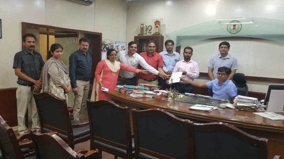प्रशासनिक सेवा संघ ने तहसीलदार  बी एक्का पर हो रही कार्यवाही का किया विरोध