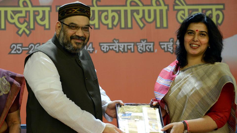 रमन ने सरोज पांडेय को दी बधाई ,लेखराम बोले किसान का बेटा हूं हार का गम नहीं