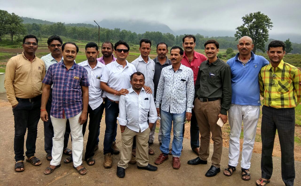 संविलियन के लिए शिक्षाकर्मियों ने मोदी से मुलाकात के लिए समय मांगा