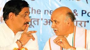 तोगड़िया-रेड्डी की हो सकती है छुट्टी, आरएसएस की पसंद से तय होगा वीएचपी का नया चेहरा