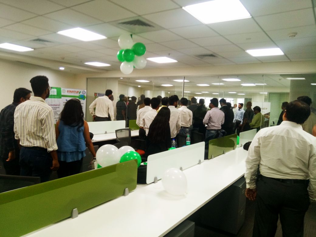 संसदीय सचिव पर फैसले के बाद रमन का तंज- लोगों के पास काम नहीं है, याचिका लगाते रहते हैं…