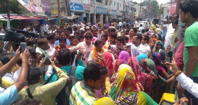 शराब के लिए संग्राम, लाइन में लगे लोगों के बीच विवाद में हत्या