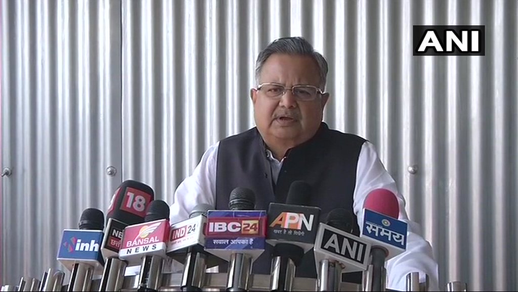 छत्तीसगढ़ के एटीएम में कैश की किल्लत का इफेक्ट नहीं, बैंक अफसरों से बात करेंगे रमन