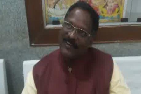 कांग्रेस का आदिवासी कार्ड, अमरजीत आदिवासी कांग्रेस के अध्यक्ष और मंडावी उपाध्यक्ष