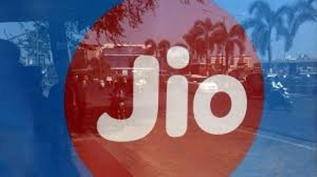 Jio नए धमाके की तैयारी में, मिलेगा 1.1TB मुफ्त डाटा