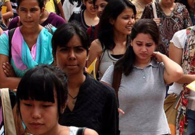 नीट एग्जाम के लिए रायपुर,बिलासपुर में 49 केंद्र बनाए गए, छग में 15 हजार छात्र देंगे एग्जाम