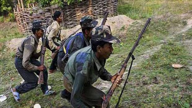 नक्सलियों की मदद से दो ग्रामीणों की हत्या के आरोपी गिरफ्तार