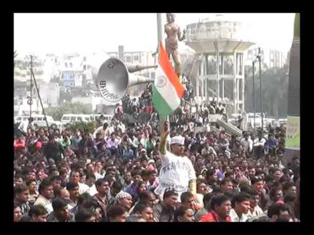 संविलियन की मांग लेकर फिर एक बार जुटे शिक्षक