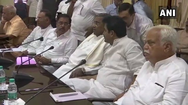 कर्नाटक में फ्लोर टेस्ट से पहले कांग्रेस-जेडीएस की जीत, रमेश कुमार बने स्पीकर