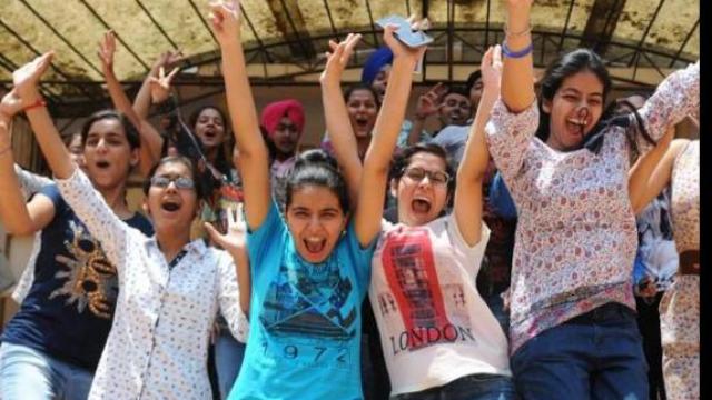 NH गोयल स्कूल से यशवर्धन अग्रवाल और आर्यन अग्रवाल ने किया टॉप