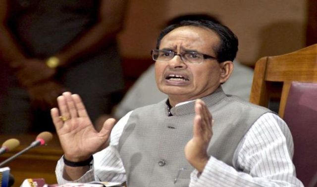 शिवराज बोले- किसानों की लाशों पर राजनीति कर रही है कांग्रेस