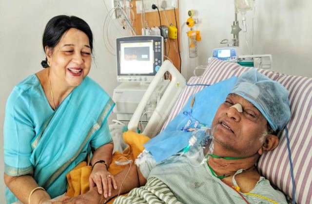 अजीत जोगी को बेहतर इलाज के लिए एयर एंबुलेंस से दिल्ली ले जाने की तैयारी