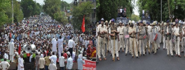 आंदोलन से पहले किसानों में मतभेद, एमपी पुलिस का ‘ऑपरेशन 240’