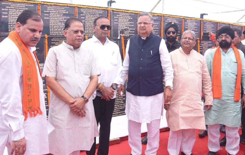 शिक्षाकर्मियों के संविलियन पर बोले रमन- 5 जून को रिपोर्ट मिलने के बाद होगा फैसला