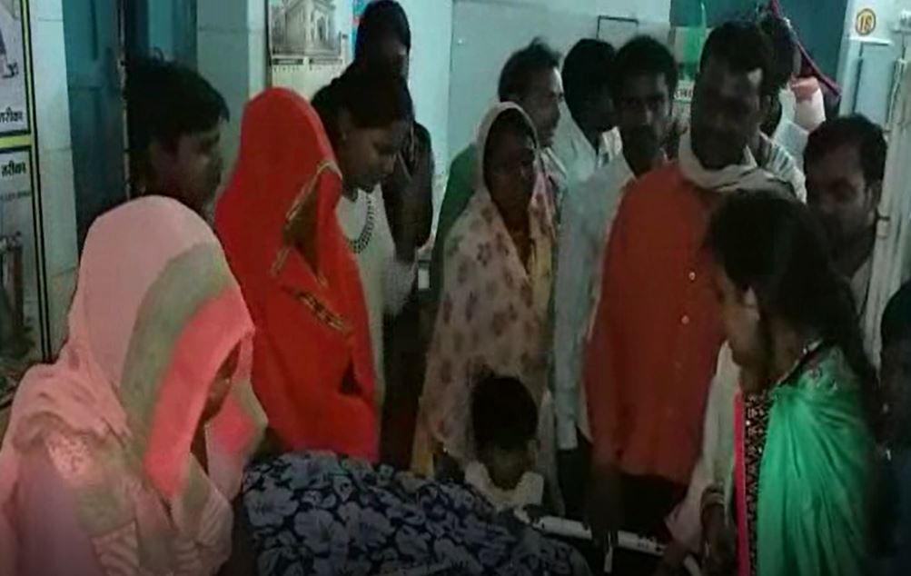 जच्चा-बच्चा की अस्पताल में मौत के बाद परिजनों ने किया हंगामा