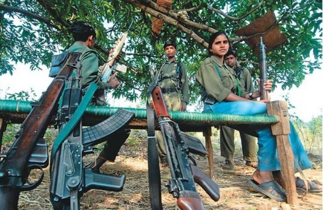 नक्सलियों ने पुलिस पर लगाया महिला के यौन शोषण का आरोप