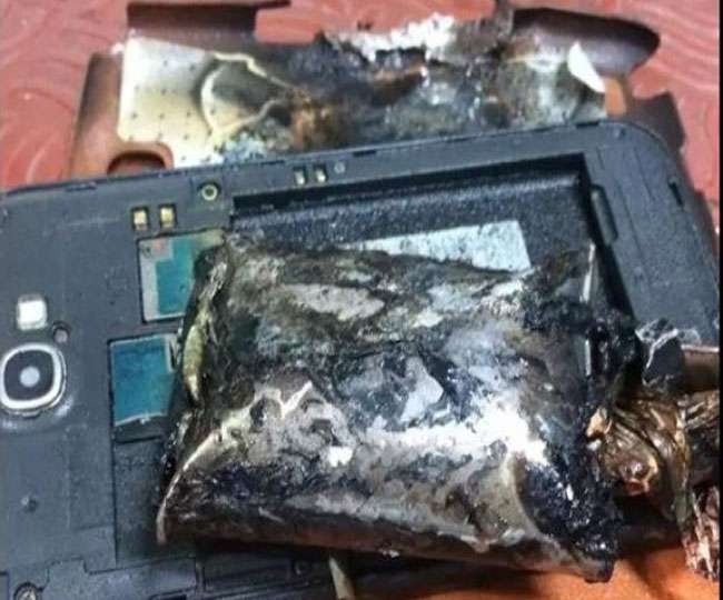 चार्जिंग पर लगा मोबाइल फटा ,बच्चा बुरी तरह घायल