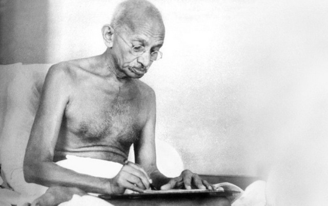 गांधीजी को किसने मारा… कांग्रेस ने वीडियो जारी कर आरएसएस पर साधा निशाना, देखिए