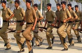 पुलिस कर्मियों के परिवार वालों के आंदोलन की चेतावनी से हड़कंप, अफसरों ने बताया असंवैधानिक