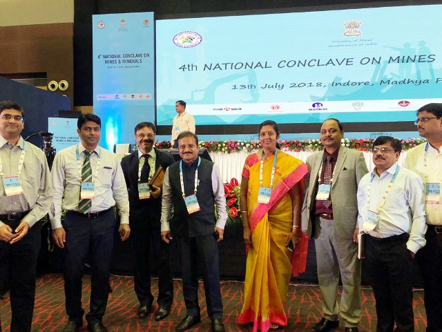 छत्तीसगढ़ की एक और उपलब्धि, खनन उद्योग में एक साथ तीन राष्ट्रीय पुरस्कार, रमन ने दी बधाई