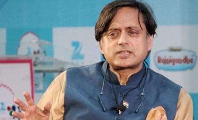 शशि थरुर हाजिर हो, हिंदू पाकिस्तान वाले बयान पर कोलकाता की अदालत ने भेजा समन