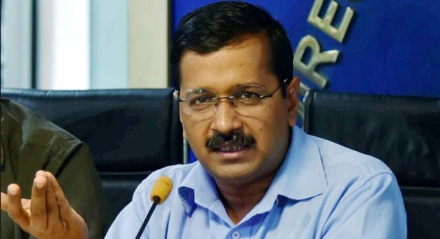 इंदौर पहुंचे केजरीवाल ने शिवराज को दिया ये ऑफर