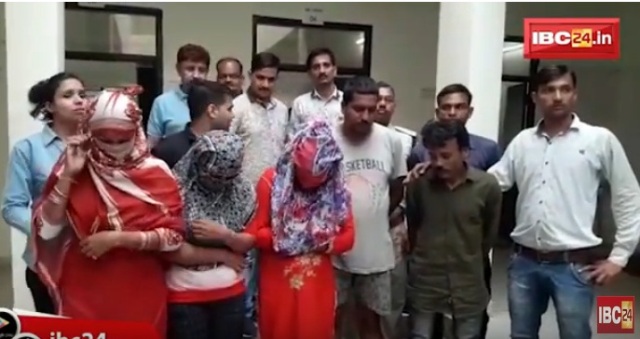 सोशल साइट्स के जरिए चल रहा था सेक्स रैकेट, पुलिस ने किया भांडाफोड़, देखिए वीडियो