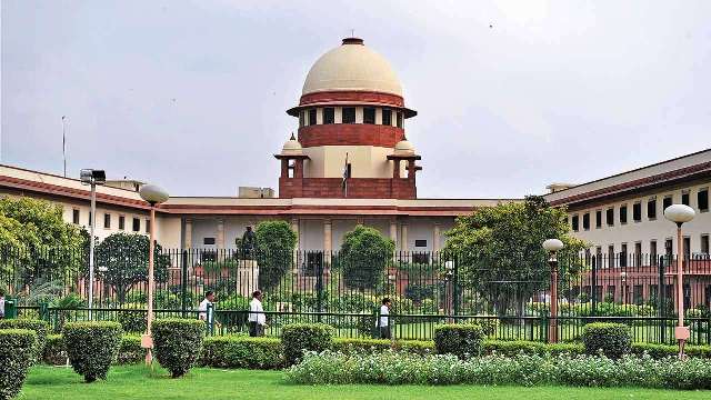 सुप्रीम कोर्ट ने NEET पर बॉम्बे हाईकोर्ट का फैसला पलटा, दूसरे राउंड के काउंसिलिंग की इजाजत