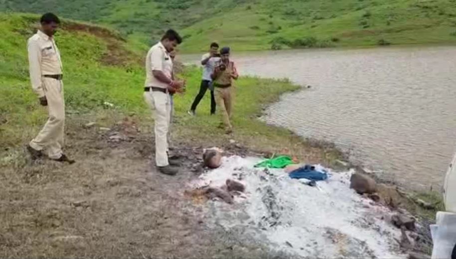 चचेरे भाई बहन की मिली लाश ,पुलिस को ऑनर किलिंग की शंका