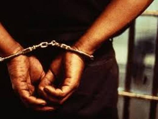 कैशियर की पत्नी का आशिक निकला कातिल, आरोपी ने चाकू से की थी कैशियर की हत्या