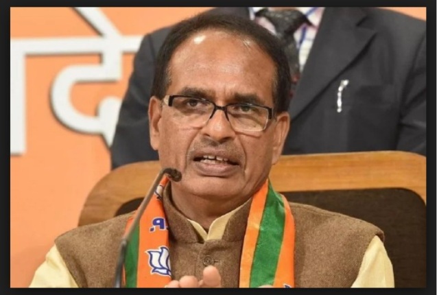 खजुराहो भविष्य में जाना जाएगा इस नाम से, शिवराज ने की गौ संवर्धन मंत्रालय बनाने की घोषणा