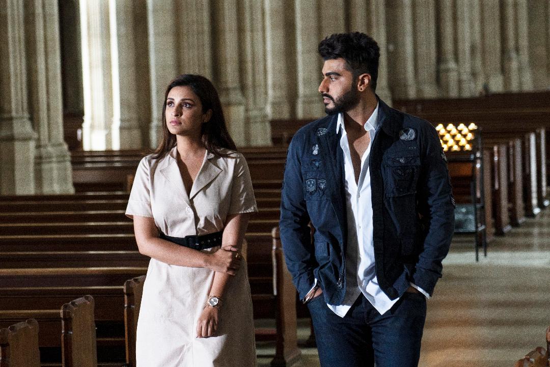 नमस्ते इंग्लैंड के नए गीत तू मेरी मैं तेरा में छलका दिल टूटने का दर्द