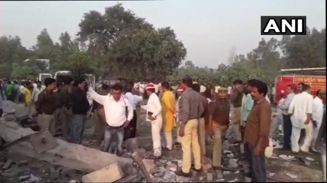 पटाखा फैक्ट्री में विस्फोट, 7 लोगों की मौत 3 घायल