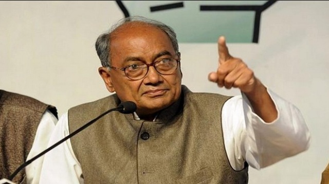 दिग्विजय और ज्योतिरादित्य के चुनाव समिति की बैठक में आने पर रोक,राहुल के सामने ही भिड़ गए थे