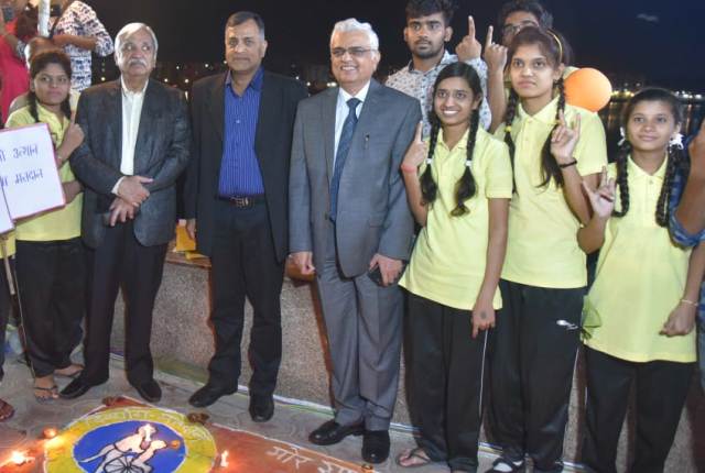 मतदान दीपोत्सव का आयोजन,ओपी रावत ने मतदान के लिए दिलाया संकल्प