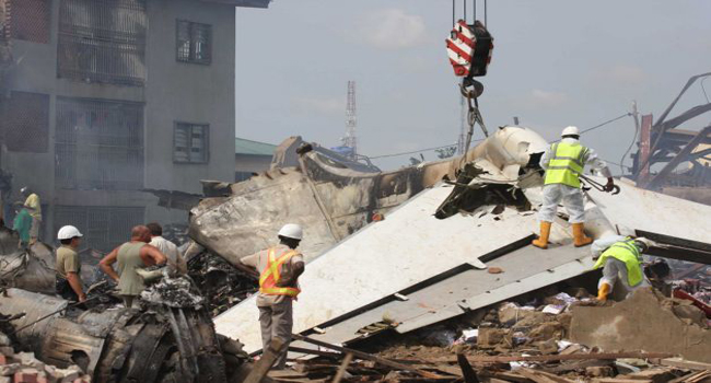 कोलंबिया: विमान हादसे में 4 की मौत, 12 घायल