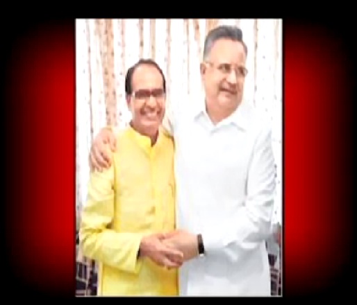 शिर्डी: सीएम रमन और सीएम शिवराज ने की मुलाकात