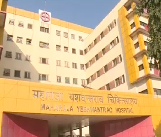 इंदौर: HIV पॉजिटिव मरीज को लगाया गया इंजेक्शन गलती से नर्स को चुभा