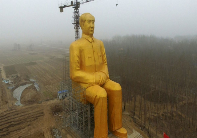 चीनः माओत्से तुंग की 37 मीटर की प्रतिमा को गिराया गया