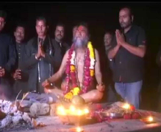 उज्जैन: चक्र तीर्थ पर तंत्र क्रिया का नजारा
