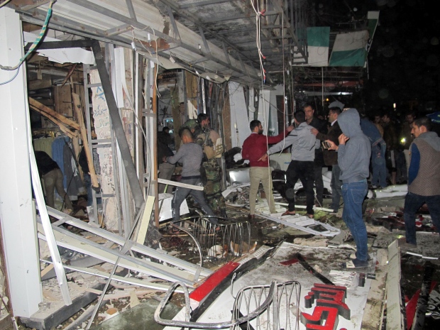 इराक के मॉल में आत्मघाती हमला में 18 की मौत, 50 से ज्यादा घायल