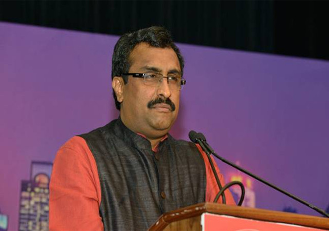 ‘आमिर खान अपनी पत्नी को बताए देश की प्रतिष्ठा की बात’