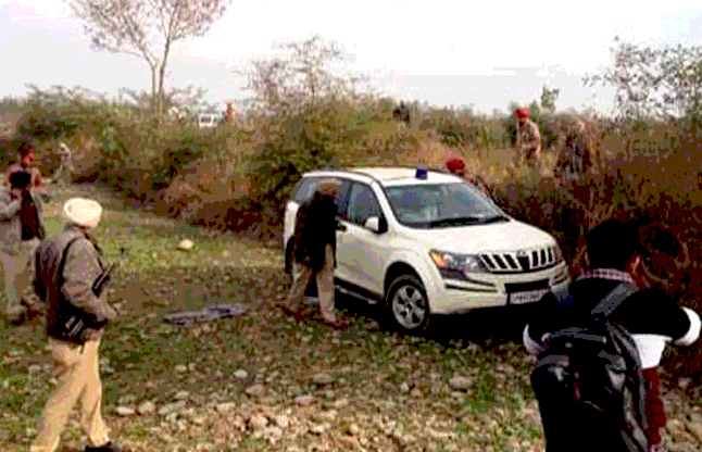 पठानकोट अटैक: सलविंदर के घर और ठिकानों पर छापेमारी