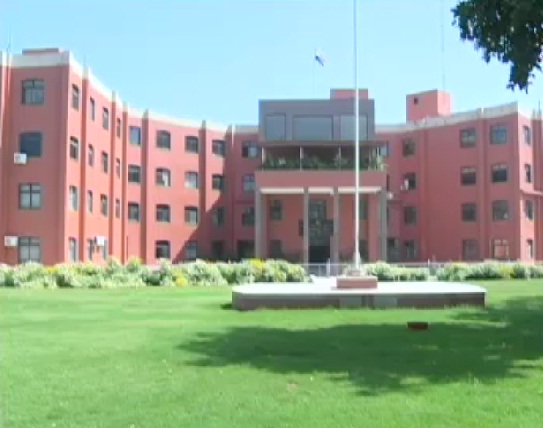 जनता पर टैक्स बढ़ाने की तैयारी में नगर निगम
