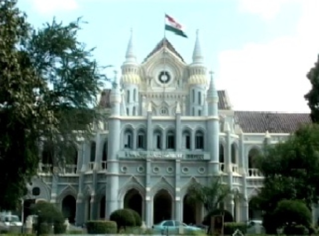 उर्मिला मात्रे को हाईकोर्ट ने दी अग्रिम जमानत